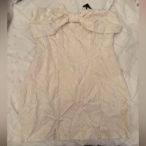 Fashion Nova White/Creme Strapless Dress, white flower patterns